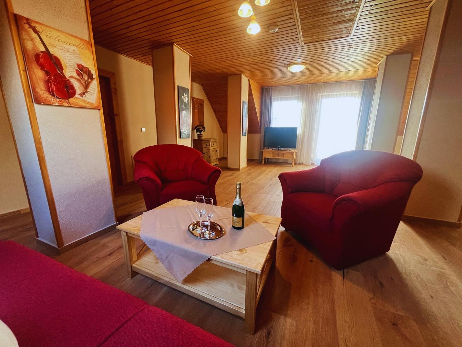 Jurika Liptov Aparthotel Liptovský Mikuláš Buitenkant foto